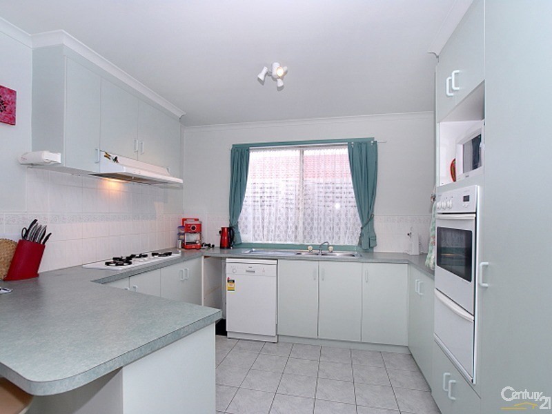 21 Armadale Drive, Narre Warren VIC 3805