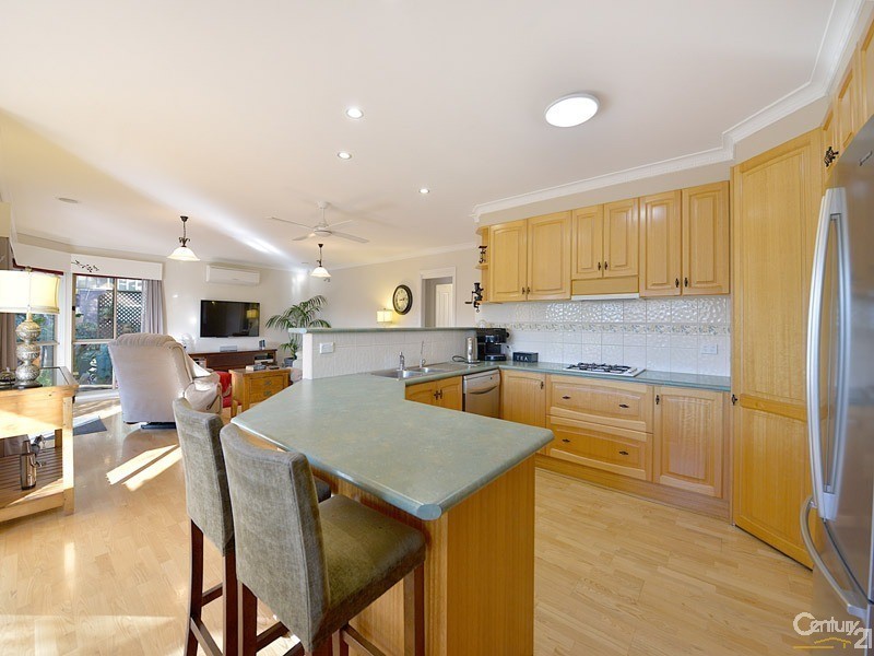 2 John Fisher Drive, Berwick VIC 3806