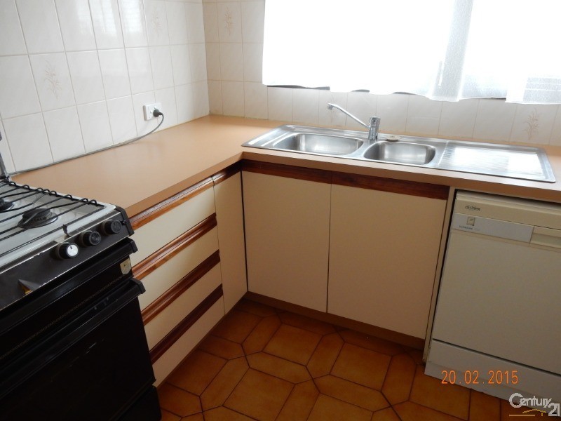 8 Ardmore Street, Cranbourne VIC 3977