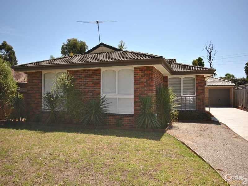 25 Upton Crescent, Narre Warren VIC 3805