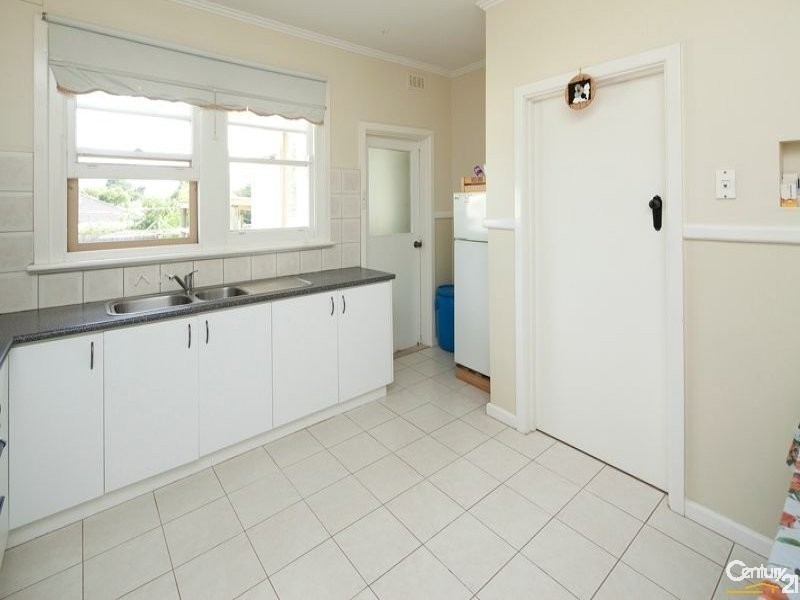 72 King Street, Dandenong VIC 3175