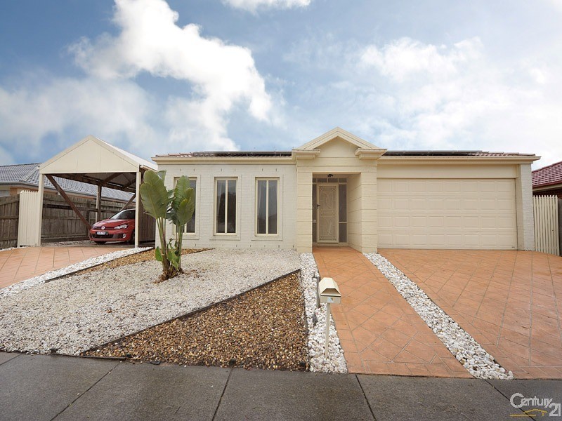 54 Seebeck Drive, Narre Warren South VIC 3805
