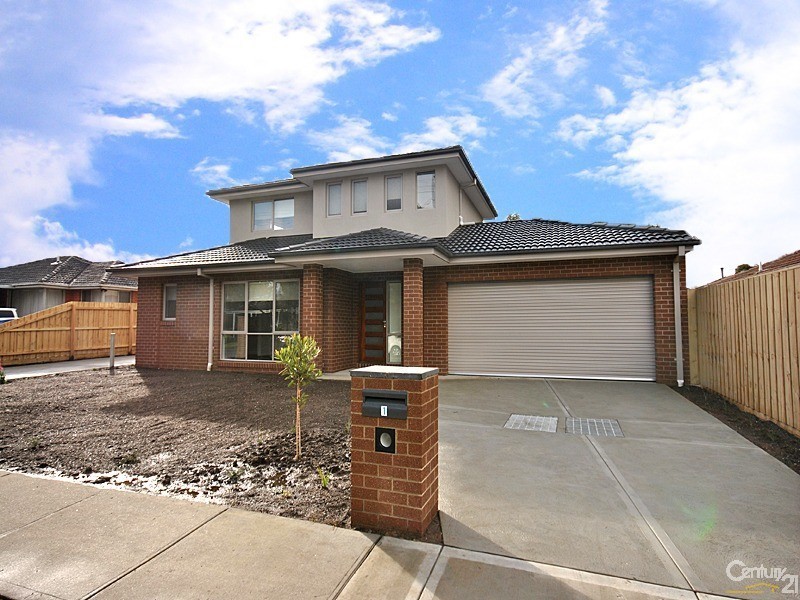 1/5 Alexander Street, Cranbourne VIC 3977