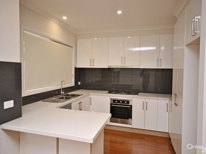 3/5 Alexander Street, Cranbourne VIC 3977