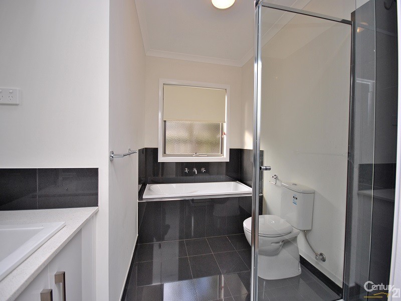 3/5 Alexander Street, Cranbourne VIC 3977