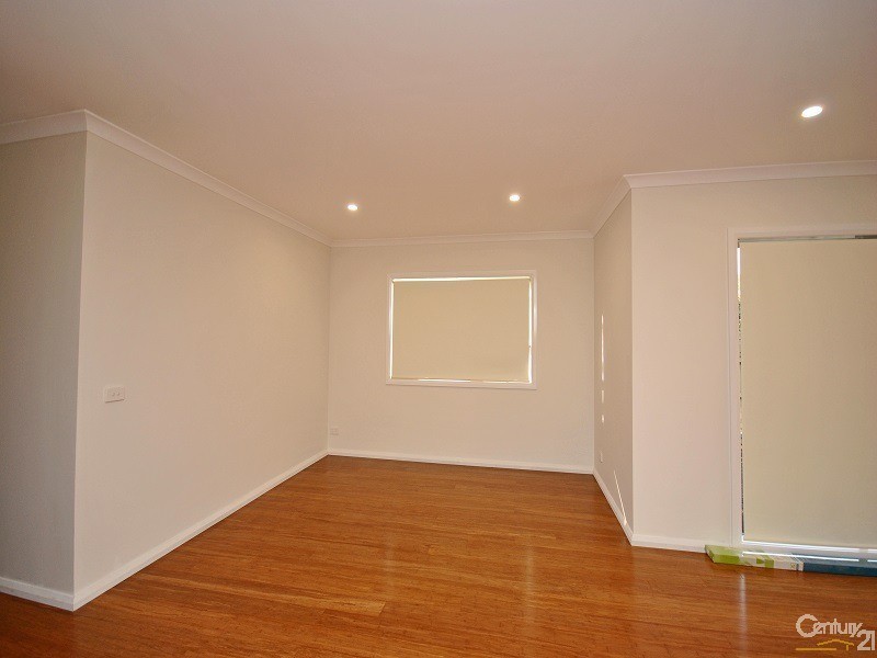 3/5 Alexander Street, Cranbourne VIC 3977
