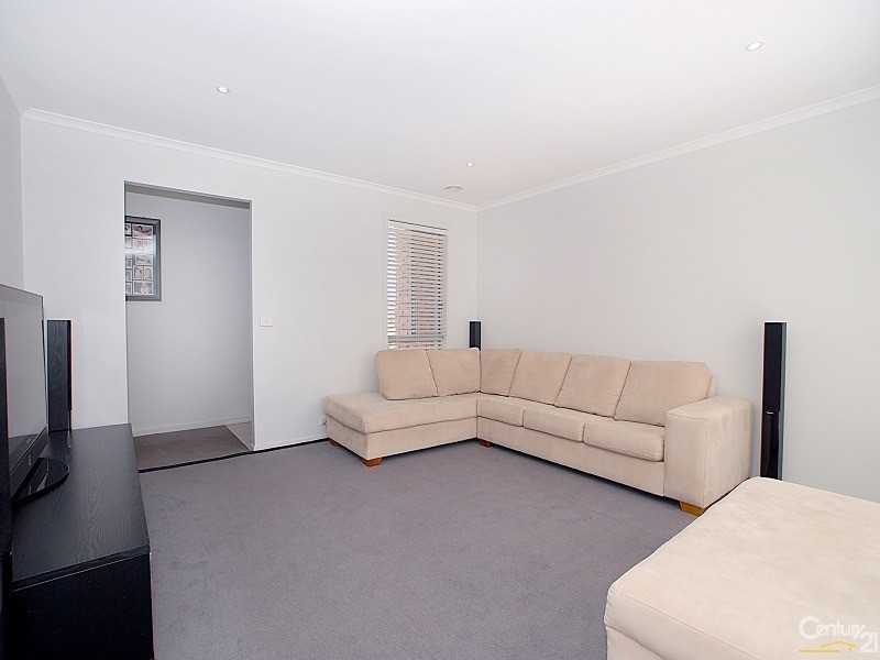 5 Chin Court, Berwick VIC 3806