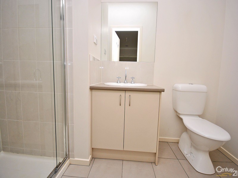 3 Elderberry Alley, Cranbourne North VIC 3977