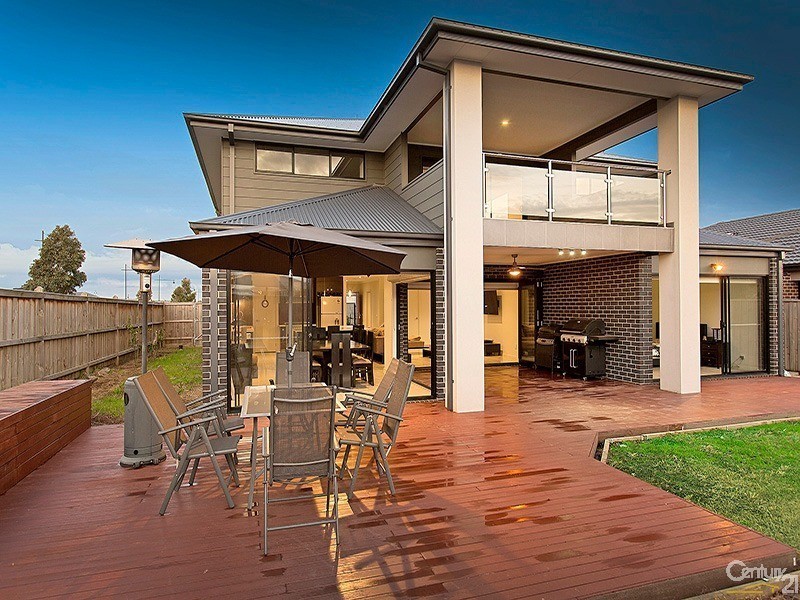 55 Evesham Street, Cranbourne North VIC 3977