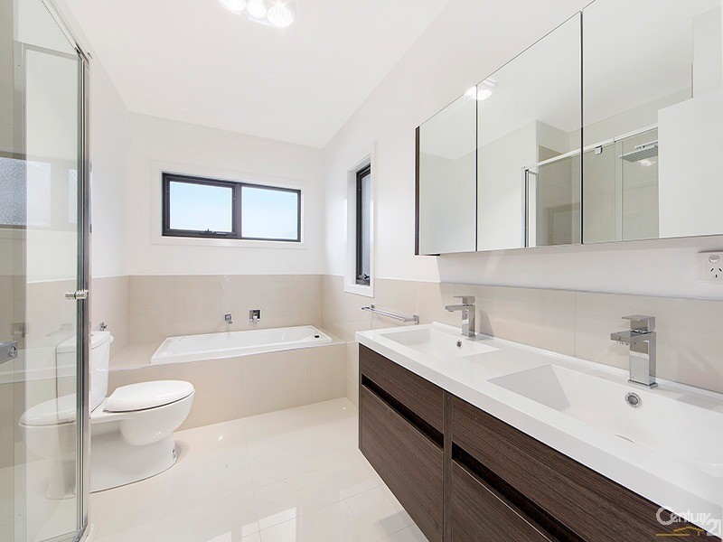 2 Wedge Street, Dandenong VIC 3175