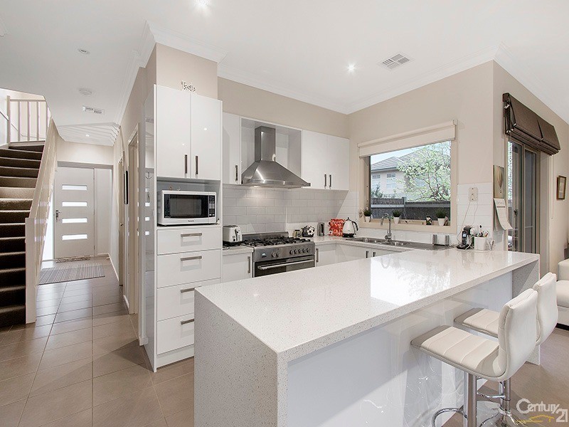 7/25 Canberra Avenue, Berwick VIC 3806