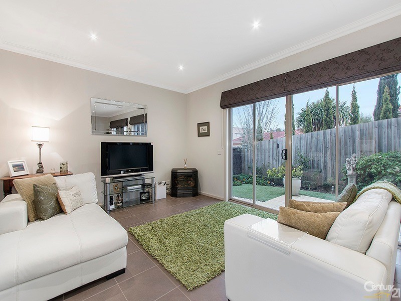 7/25 Canberra Avenue, Berwick VIC 3806