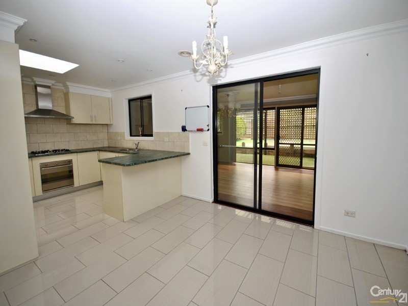 14 Phillip Court, Cranbourne North VIC 3977