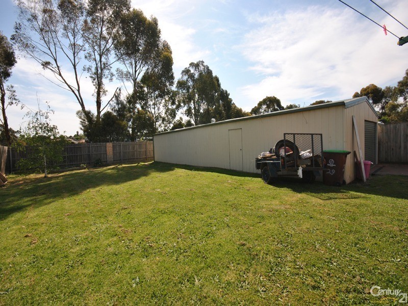 29 Warrenwood Place, Narre Warren VIC 3805