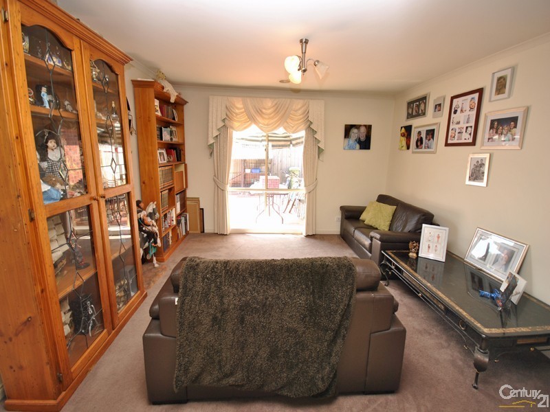 29 Warrenwood Place, Narre Warren VIC 3805