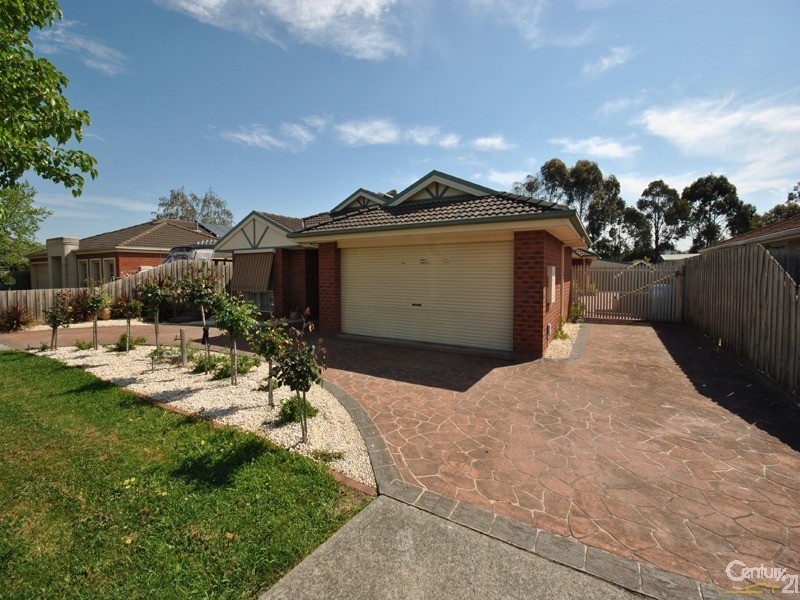 29 Warrenwood Place, Narre Warren VIC 3805