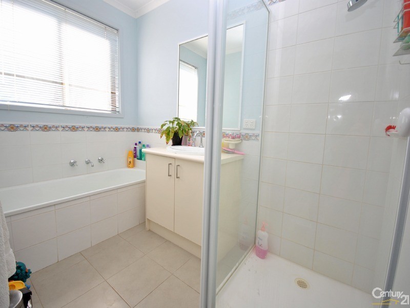 3 Kirrilee Court, Berwick VIC 3806