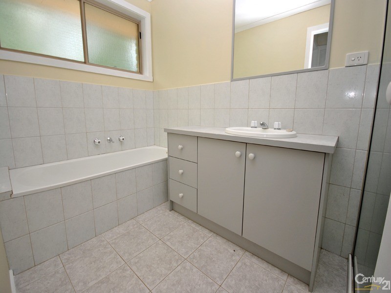 15 Swan Court, Narre Warren South VIC 3805