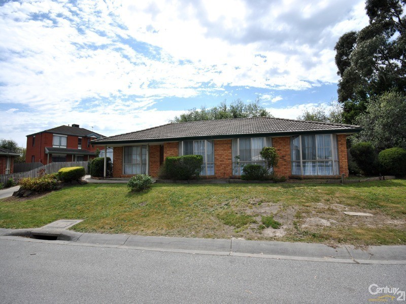 15 Swan Court, Narre Warren South VIC 3805