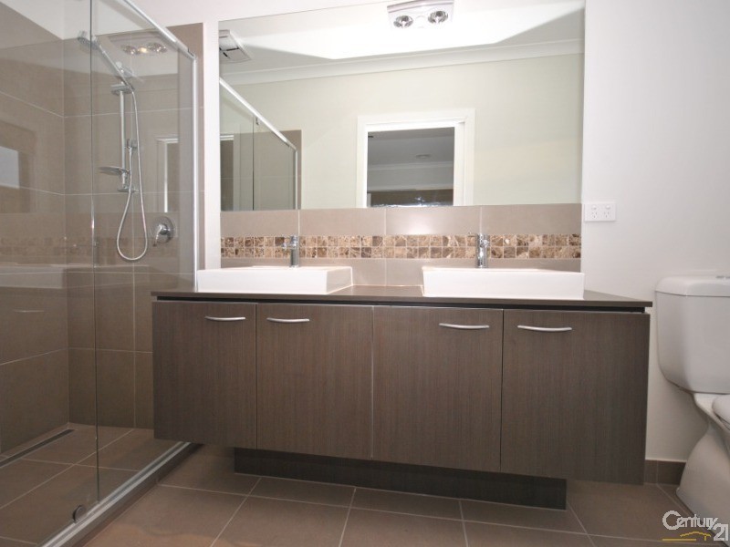 9 Brightstone Drive, Clyde North VIC 3978