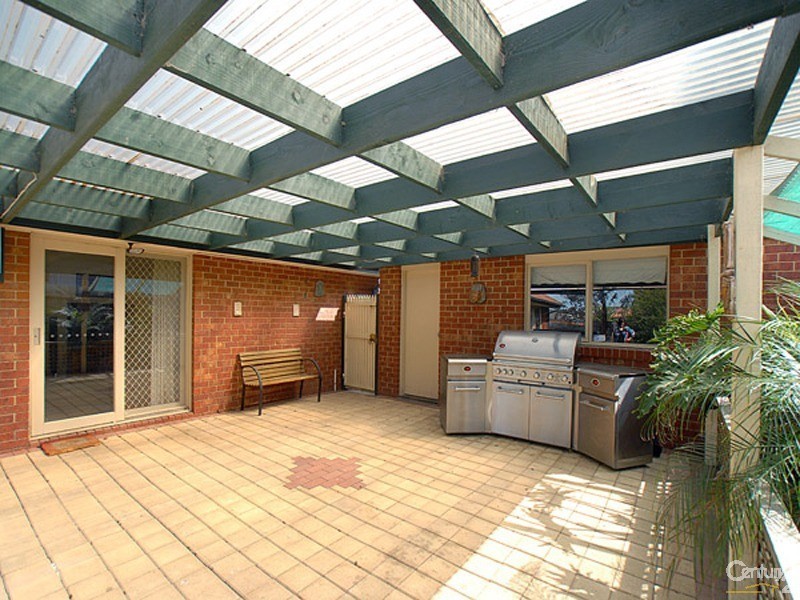 23 Sharpe Court, Berwick VIC 3806