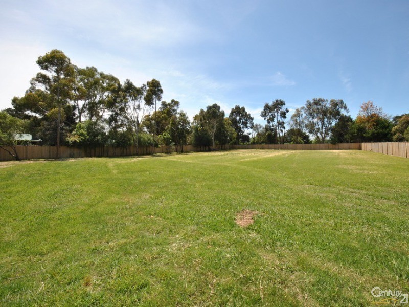 13A McKenzie Lane, Narre Warren North VIC 3804