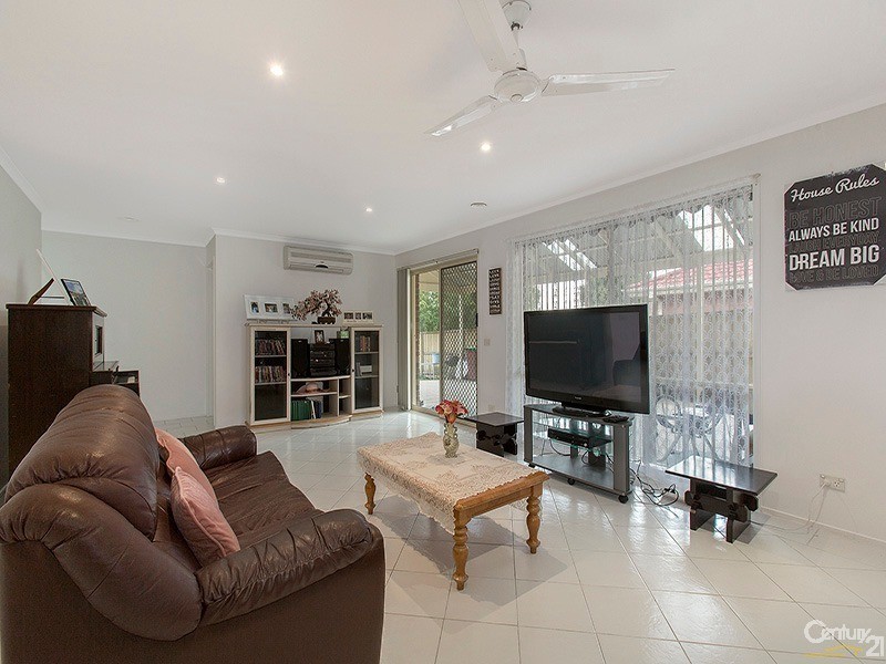 11 Browtop Road, Narre Warren VIC 3805