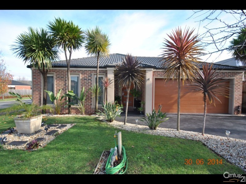 7 Atkinson Drive, Berwick VIC 3806