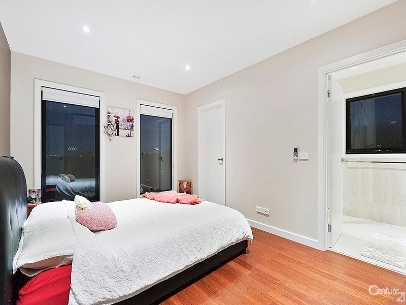 80 Fleetwood Drive, Narre Warren VIC 3805