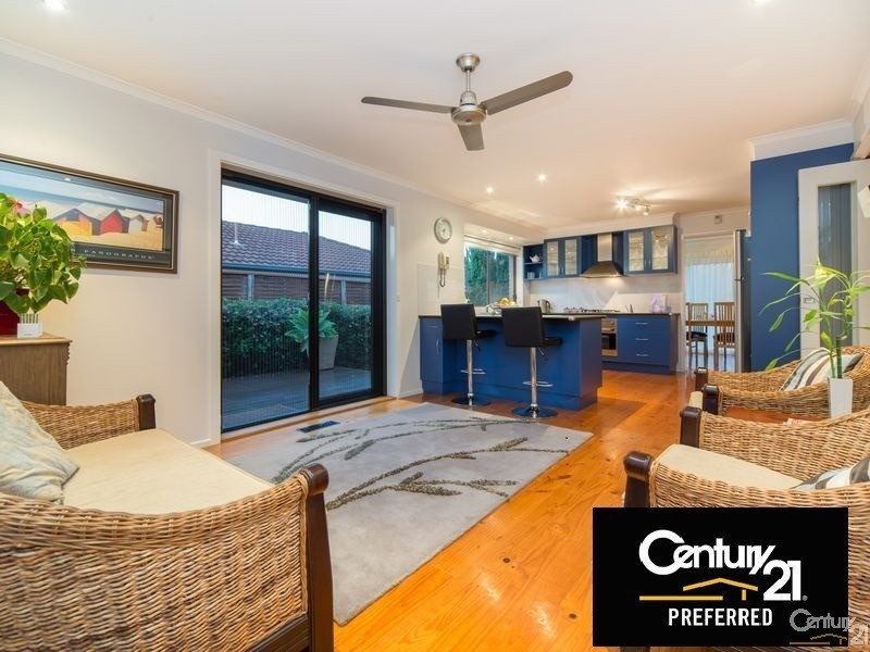 15 Van Der Haar Avenue, Berwick VIC 3806