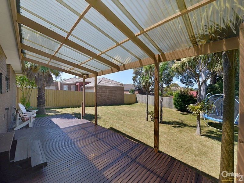 5 Crowley Avenue, Narre Warren VIC 3805