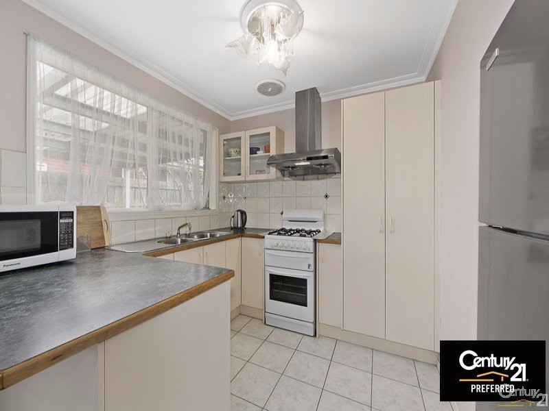 36 Bella Crescent, Hallam VIC 3803