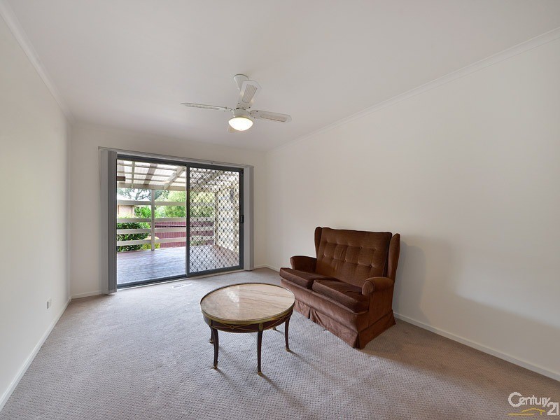 63 Avebury Drive, Berwick VIC 3806