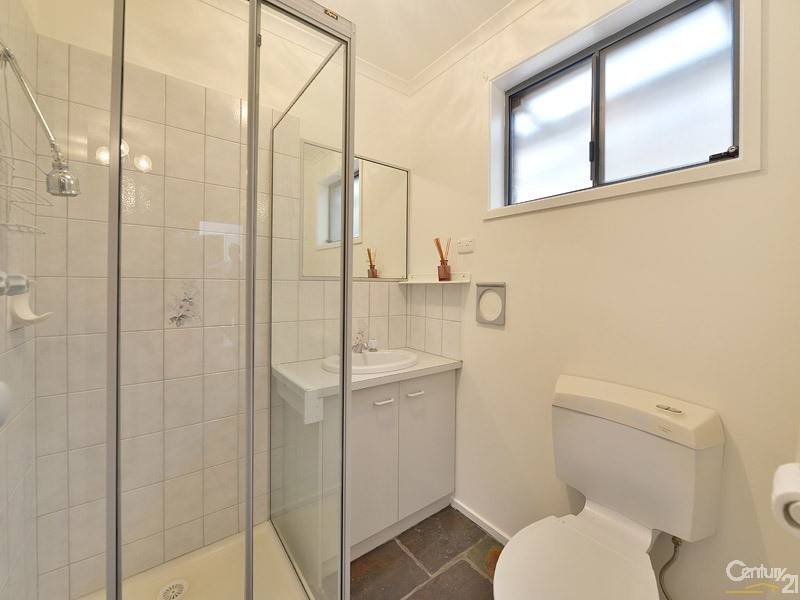 63 Avebury Drive, Berwick VIC 3806