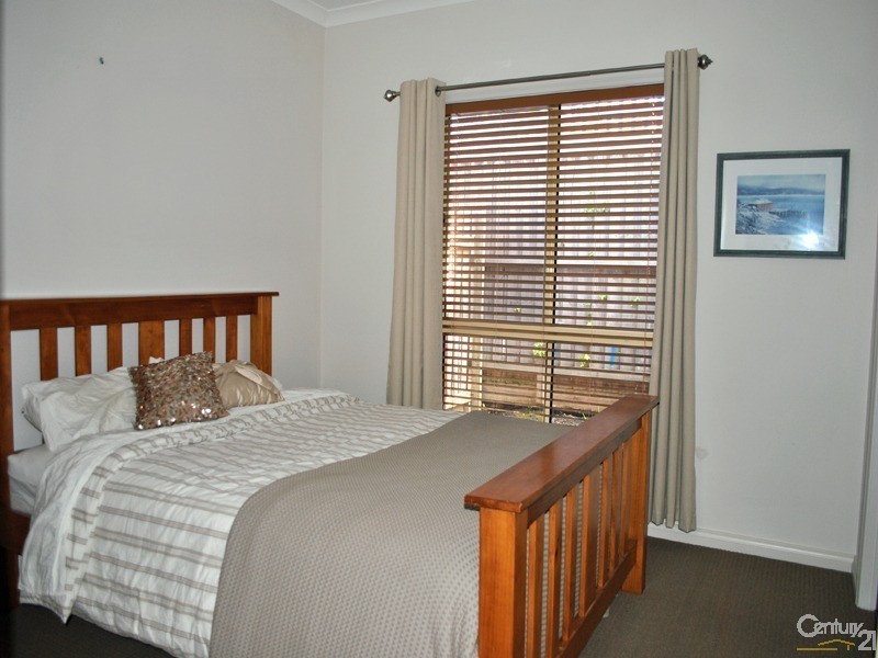 4/42-44 Inglis Road, Berwick VIC 3806