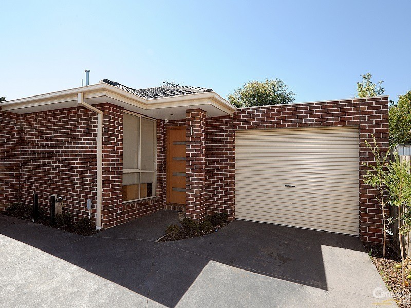 2/26 Almond Drive, Doveton VIC 3177