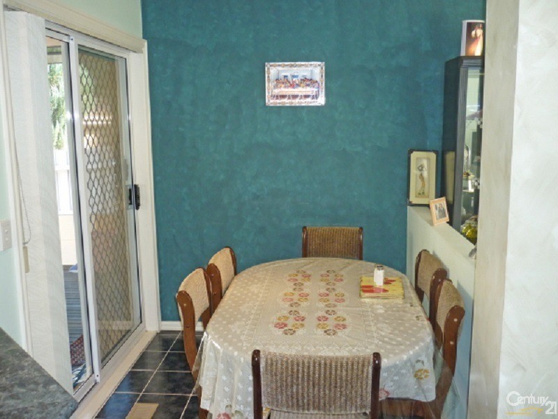 4 Nockolds Crescent, Noble Park VIC 3174