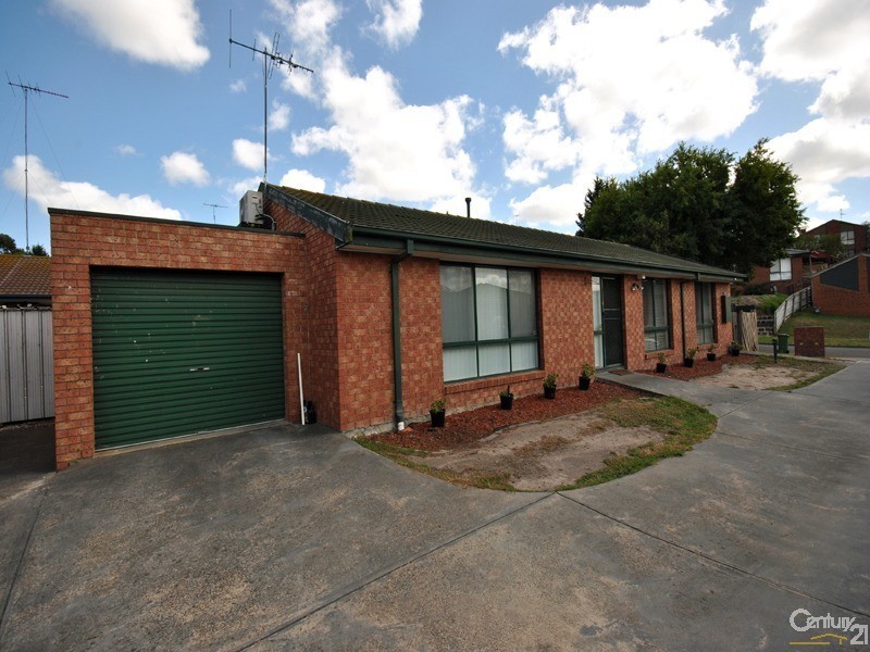 1/25 John Hunter Drive, Endeavour Hills VIC 3802
