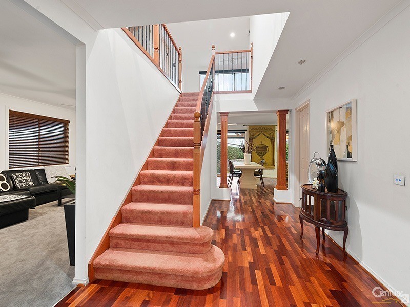 57 William Road, Berwick VIC 3806