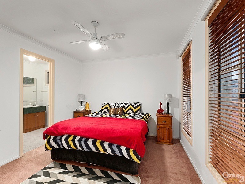 57 William Road, Berwick VIC 3806