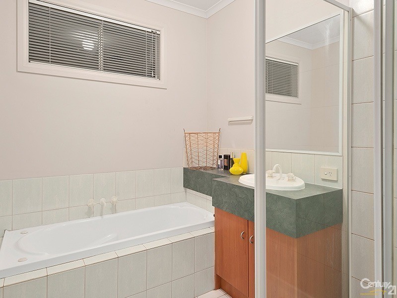 57 William Road, Berwick VIC 3806