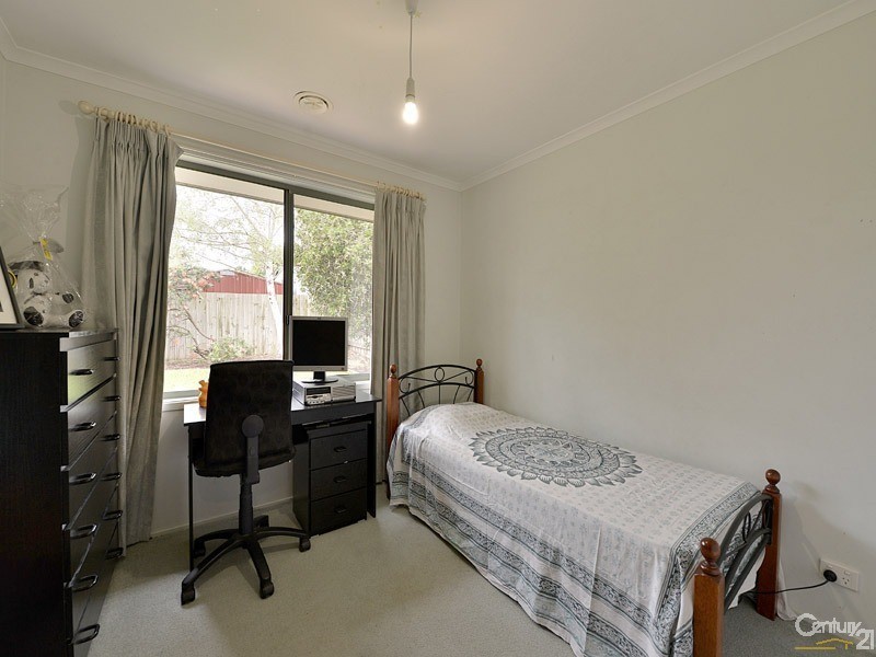 5 Peveril Court, Narre Warren VIC 3805