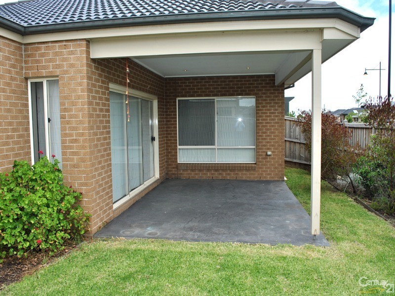 89 Arena Parade, Officer VIC 3809