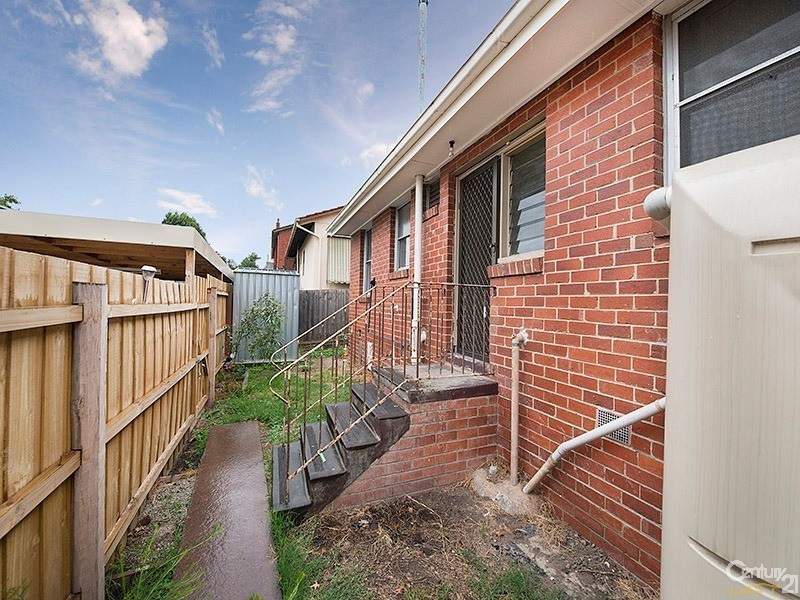 1/120 Kidds Road, Doveton VIC 3177