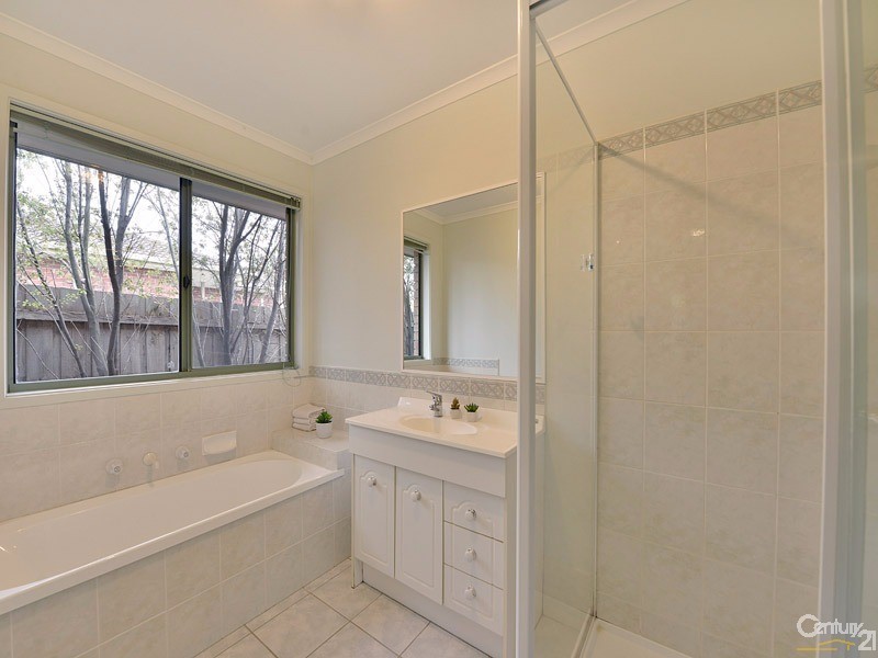 5 Peveril Court, Narre Warren VIC 3805