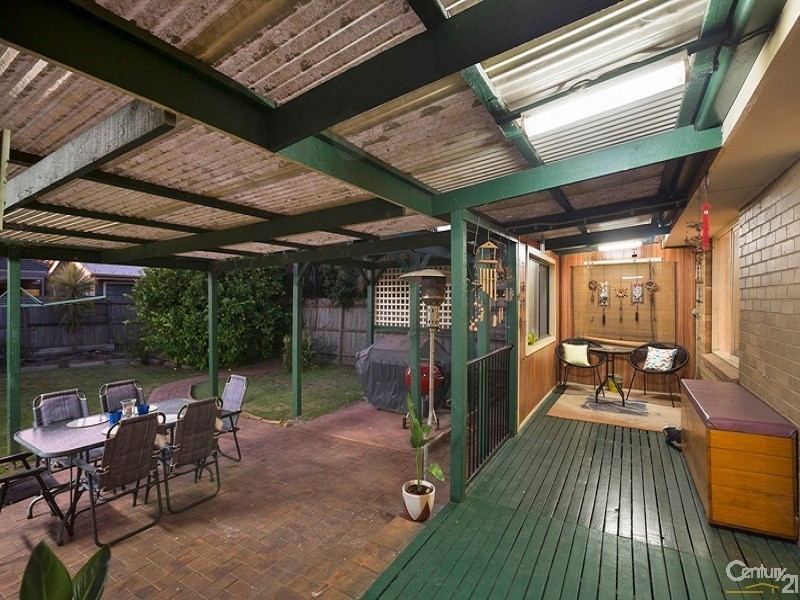 45 Fairbairn Road, Cranbourne VIC 3977