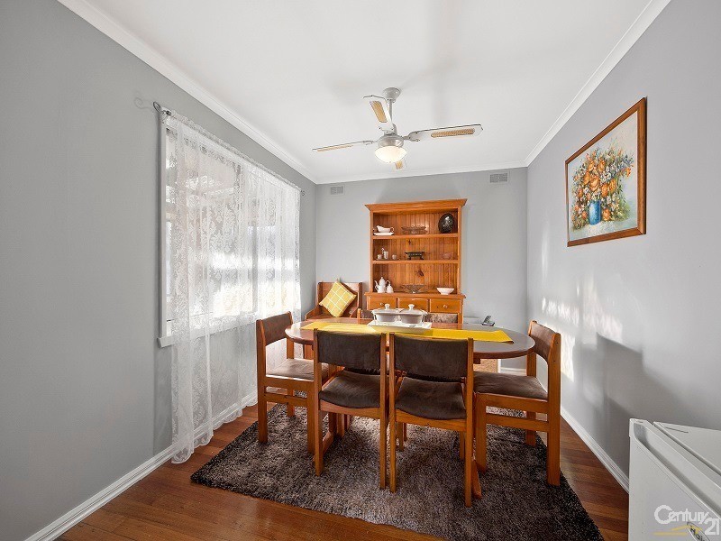 45 Fairbairn Road, Cranbourne VIC 3977
