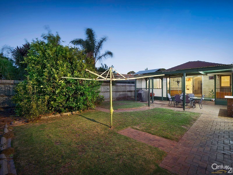 45 Fairbairn Road, Cranbourne VIC 3977