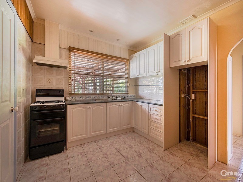 4 Blossom Drive, Doveton VIC 3177