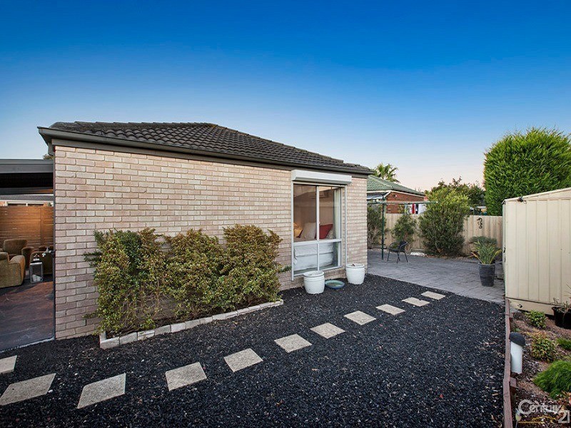 4 Pauline Court, Hallam VIC 3803